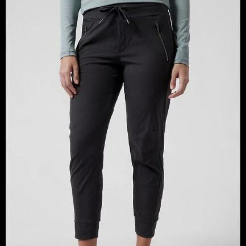 Athleta Trekkie North Jogger